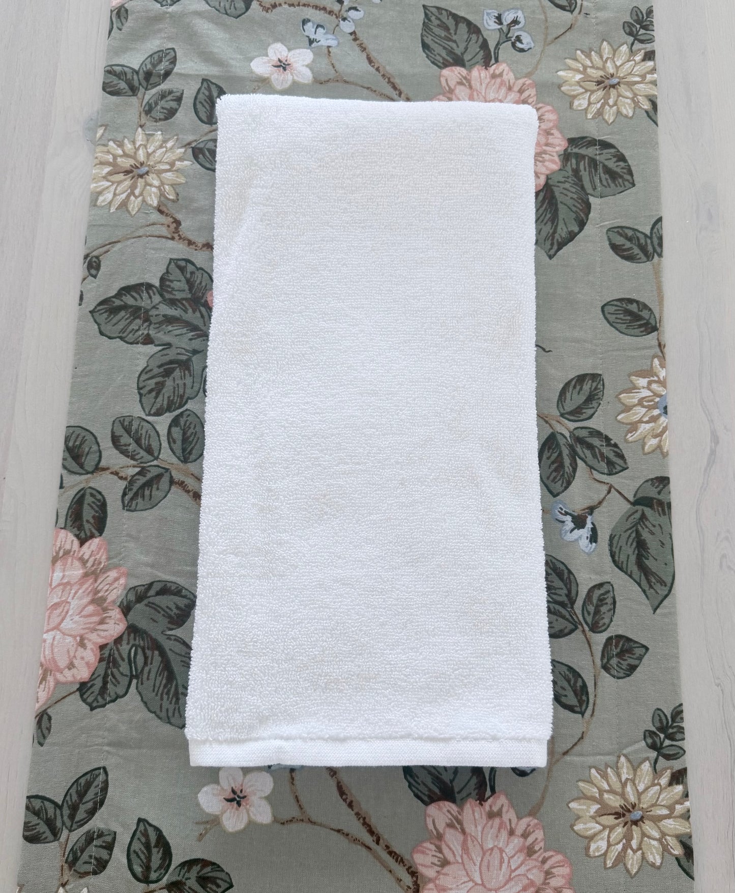 Hand towel