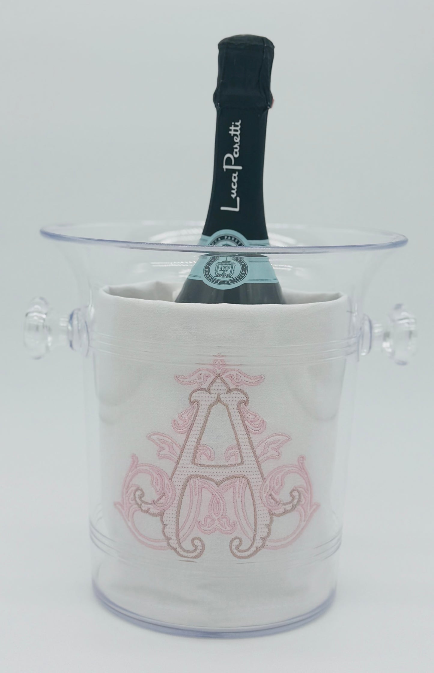 Vineyard vine towels